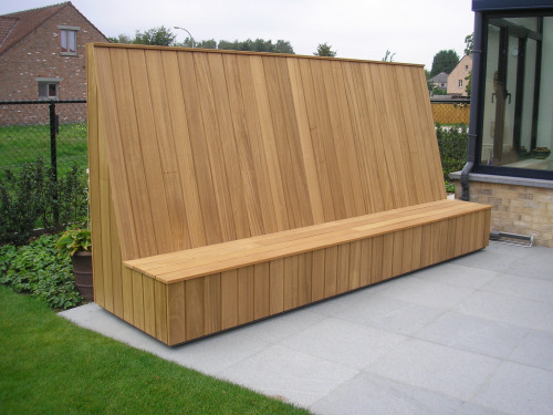 Strakke tuinbank