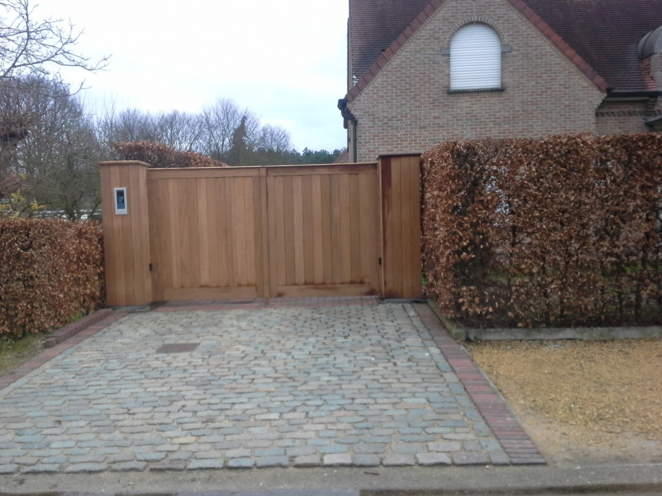 Houten Draaipoort Lille