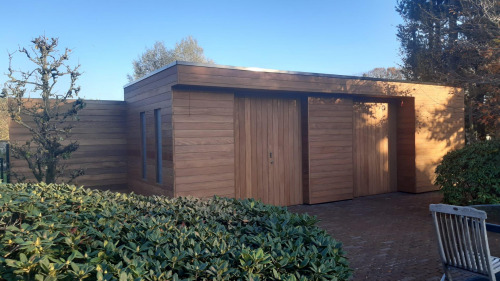 Afrormosia Poolhouse