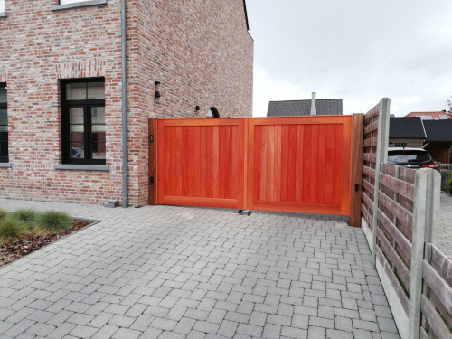 Padouk Poort Beerse