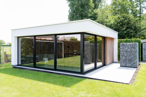 Poolhouse In Crepi Met Hoekschuifraam