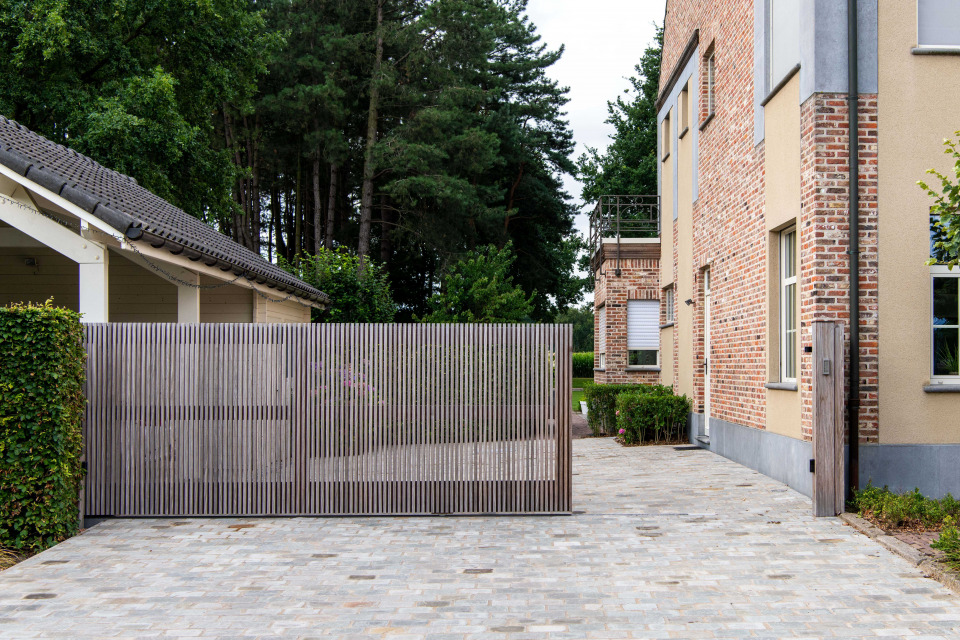Schuifpoort Modern Hout Geel