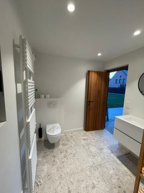 Badmaker Poolhouse Met Douche 3