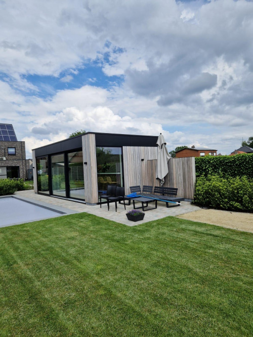 Modern Poolhouse Mol Padouk En Barmeubel 1