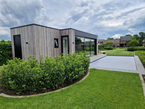 Modern Poolhouse Mol Padouk En Barmeubel 4