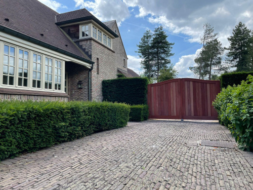 Sierlijke Poort Mol