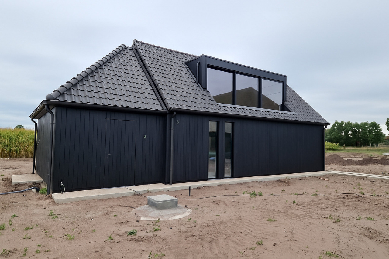 Garage Met Automatische Poorten 1