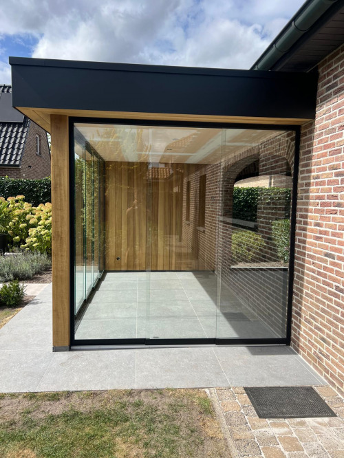 Tuinkamer Met Glas 2
