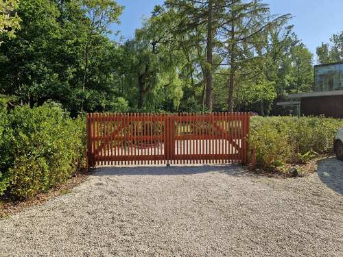 Moderne Poort Met Open Latten Bonheiden 1