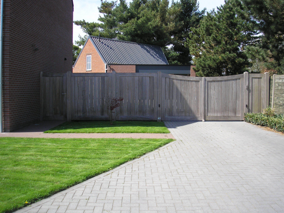 Hardhouten Padouk Poort Oud Turnhout
