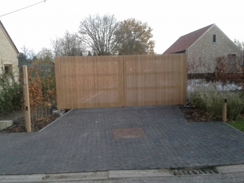 Strakke Moderne Houten Poort Geel