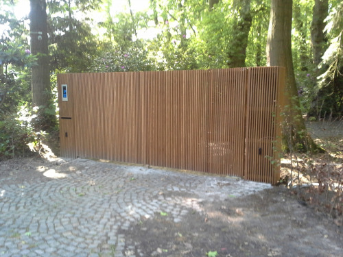 Moderne Houten Poort Mol Postel
